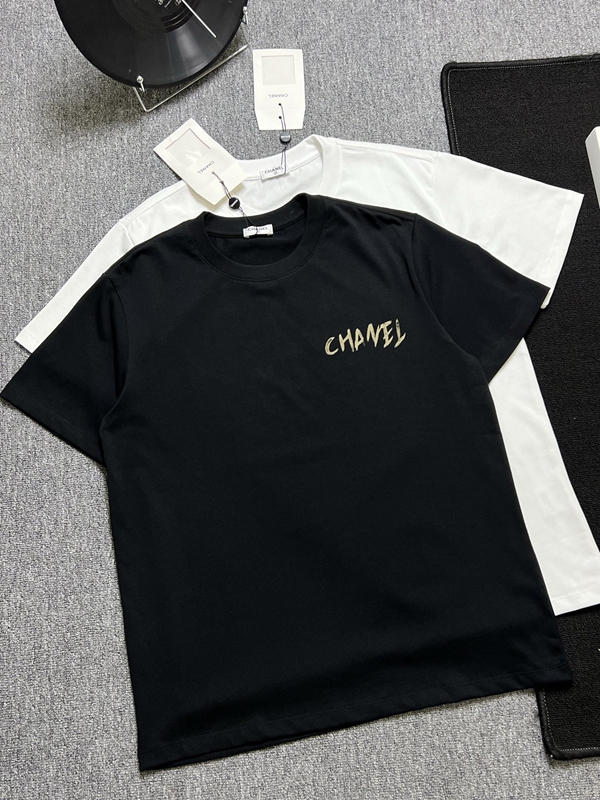 ブランドTシャツ背面デザイン